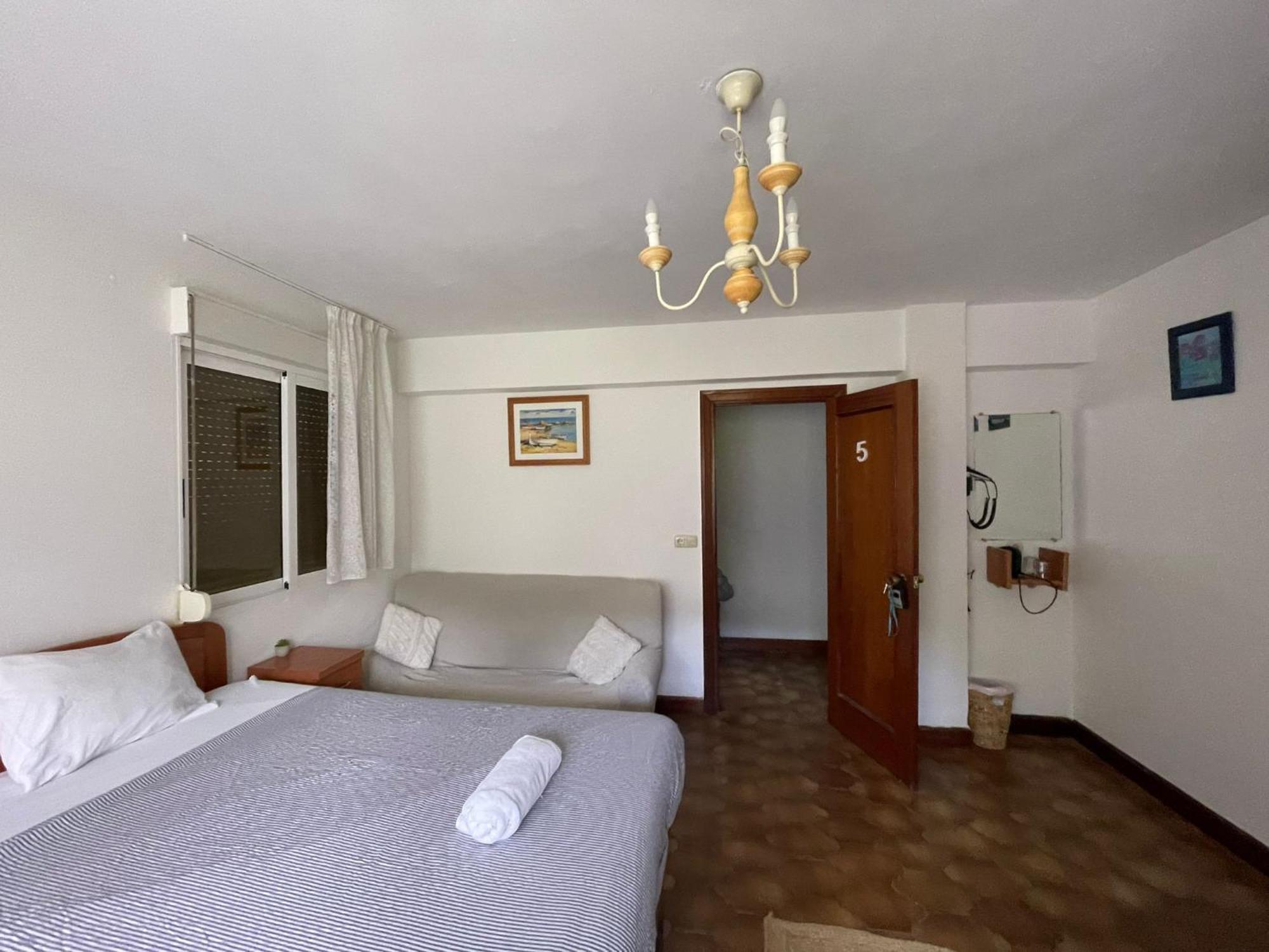 Pension Tximistarri Сан-Себастьян Екстер'єр фото